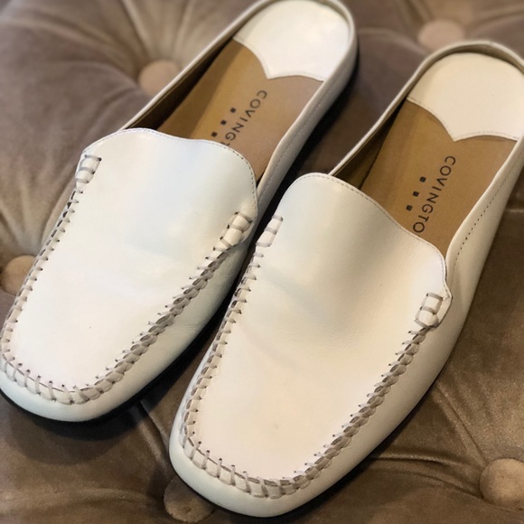 NWOT Covington White Slip on mules. - Picture 2 of 6